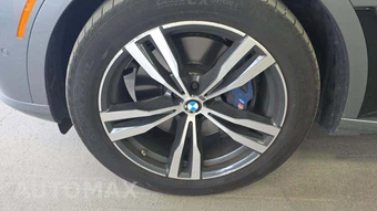 2026 BMW X7 xDrive40i M SPORT LINE – miniatura 25