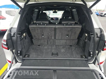 2026 BMW X7 xDrive40i M SPORT LINE - miniatura 18
