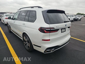 2026 BMW X7 xDrive40i M SPORT LINE - miniatura 6