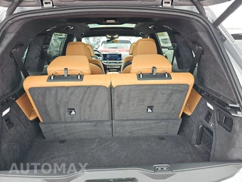 2026 BMW X7 xDrive40i M SPORT LINE – miniatura 17