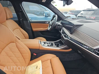 2026 BMW X7 xDrive40i M SPORT LINE – miniatura 8