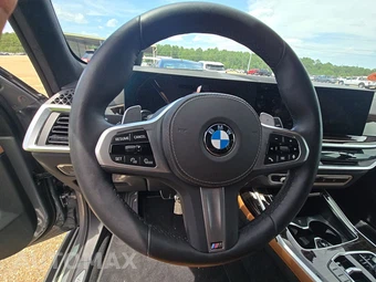 2026 BMW X7 xDrive40i M SPORT LINE - miniatura 10
