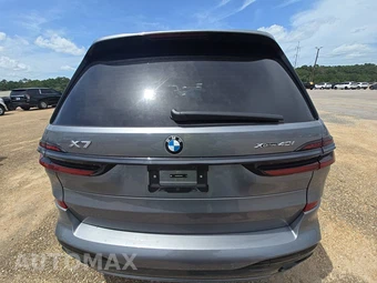 2026 BMW X7 xDrive40i M SPORT LINE - miniatura 5