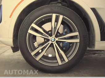 2026 BMW X7 xDrive40i M SPORT LINE - miniatura 9