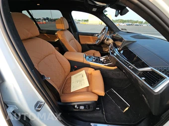 2026 BMW X7 xDrive40i M SPORT LINE - miniatura 8