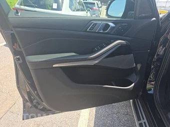 2026 BMW X7 xDrive40i M SPORT LINE - miniatura 15