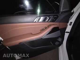 2026 BMW X7 xDrive40i M SPORT LINE – miniatura 15