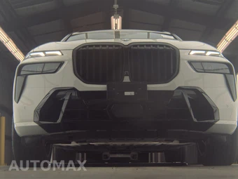 2026 BMW X7 xDrive40i M SPORT LINE – miniatura 3