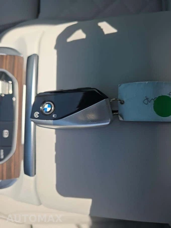 2026 BMW X7 xDrive40i M SPORT LINE - miniatura 8