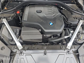 2026 BMW Z4 Roadster sDrive30i - miniatura 15