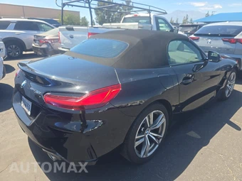 2026 BMW Z4 Roadster sDrive30i - miniatura 4