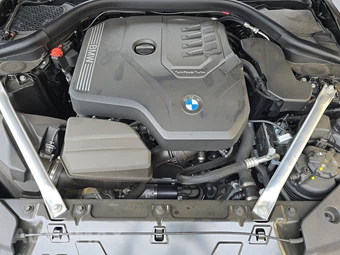 2026 BMW Z4 Roadster sDrive30i - miniatura 15