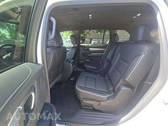 2026 Buick Enclave Preferred 1SD - miniatura 10