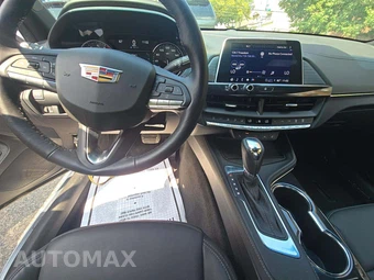 2026 Cadillac CT4 Luxury 1SB - miniatura 10