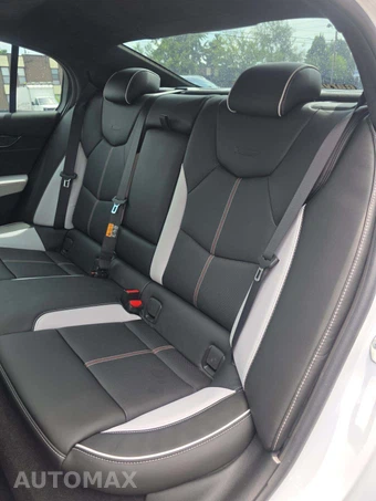 2026 Cadillac CT5-V Blackwing 1SV - miniatura 13