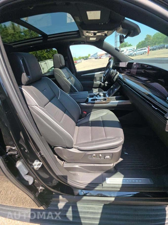 2026 Cadillac Escalade ESV Luxury 1SB - miniatura 16