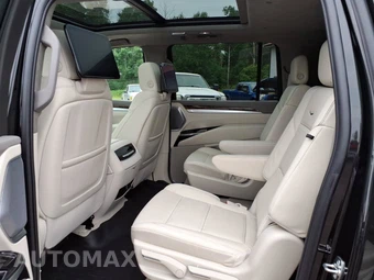 2026 Cadillac Escalade ESV Platinum Sport 1SH - miniatura 11