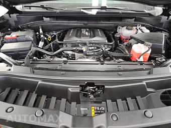 2026 Cadillac Escalade ESV V-Series 1SD - miniatura 17