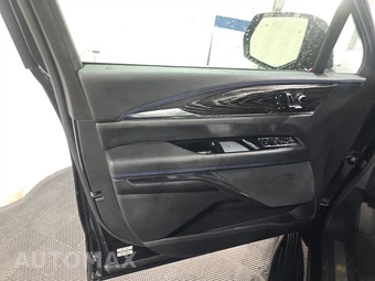 2026 Cadillac Escalade IQ Sport - miniatura 9