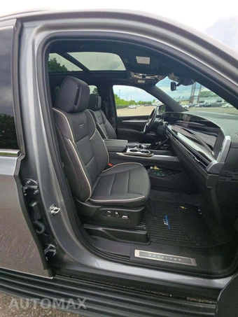2026 Cadillac Escalade Luxury 1SB - miniatura 16