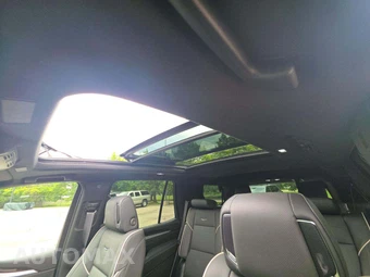 2026 Cadillac Escalade Luxury 1SB - miniatura 8