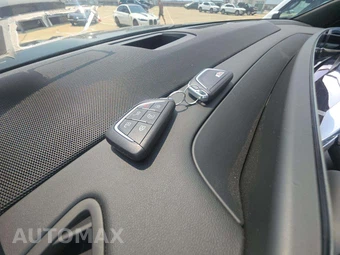 2026 Cadillac Escalade Luxury 1SB - miniatura 8