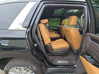2026 Cadillac Escalade Luxury 1SB - miniatura 17