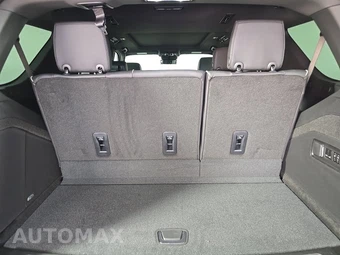 2026 Cadillac Escalade Luxury 1SB - miniatura 17