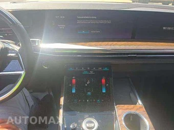 2026 Cadillac Escalade Platinum Luxury 1SG - miniatura 11