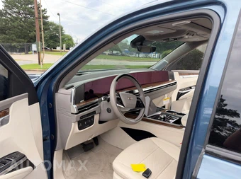 2026 Cadillac Escalade Platinum Sport 1SH - miniatura 3
