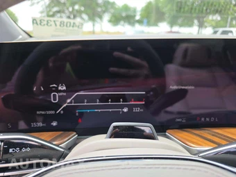 2026 Cadillac Escalade Platinum Sport 1SH - miniatura 9