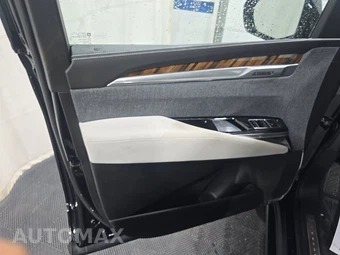 2026 Cadillac Escalade Platinum Sport 1SH - miniatura 9