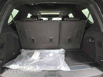 2026 Cadillac Escalade Platinum Sport 1SH - miniatura 17