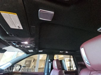 2026 Cadillac Escalade Sport 1SC - miniatura 18