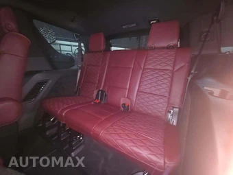 2026 Cadillac Escalade Sport 1SC - miniatura 14