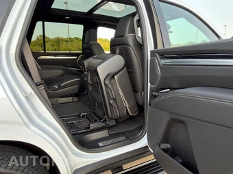 2026 Cadillac Escalade Sport 1SC - miniatura 19
