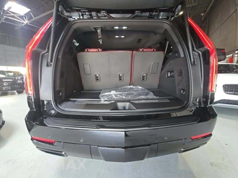 2026 Cadillac Escalade Sport 1SC - miniatura 15