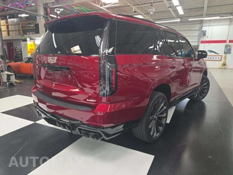 2026 Cadillac Escalade V-Series 1SD - miniatura 3