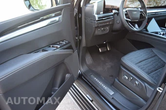 2026 Cadillac Escalade V-Series 1SD - miniatura 34