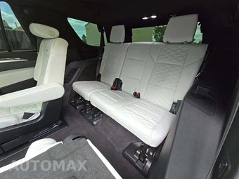 2026 Cadillac Escalade V-Series 1SD - miniatura 11