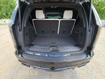 2026 Cadillac Escalade V-Series 1SD - miniatura 12