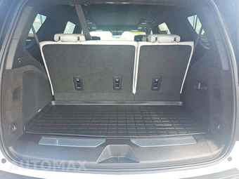 2026 Cadillac Escalade V-Series 1SD - miniatura 12