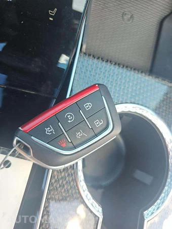 2026 Cadillac Escalade V-Series 1SD - miniatura 5