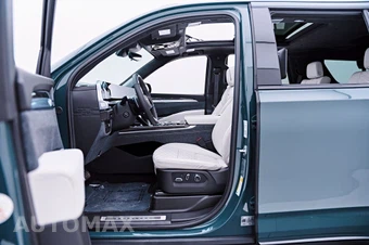 2026 Cadillac Escalade V-Series 1SD - miniatura 41