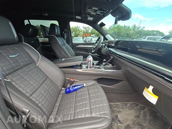 2026 Cadillac Escalade V-Series 1SD - miniatura 14