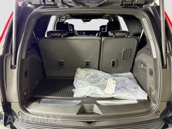 2026 Cadillac Escalade V-Series 1SD - miniatura 30
