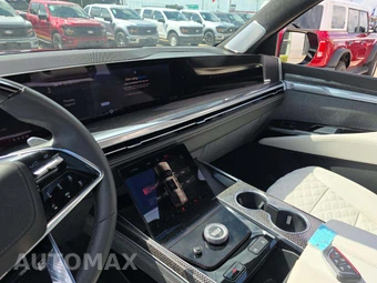 2026 Cadillac Escalade V-Series 1SD - miniatura 10