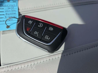 2026 Cadillac Escalade V-Series 1SD - miniatura 8