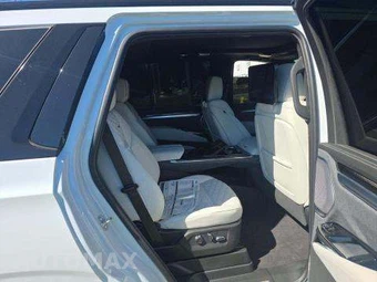 2026 Cadillac Escalade V-Series 1SD - miniatura 18