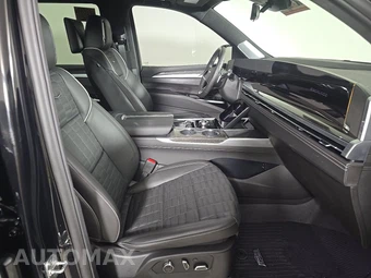 2026 Cadillac Escalade V-Series 1SD - miniatura 8